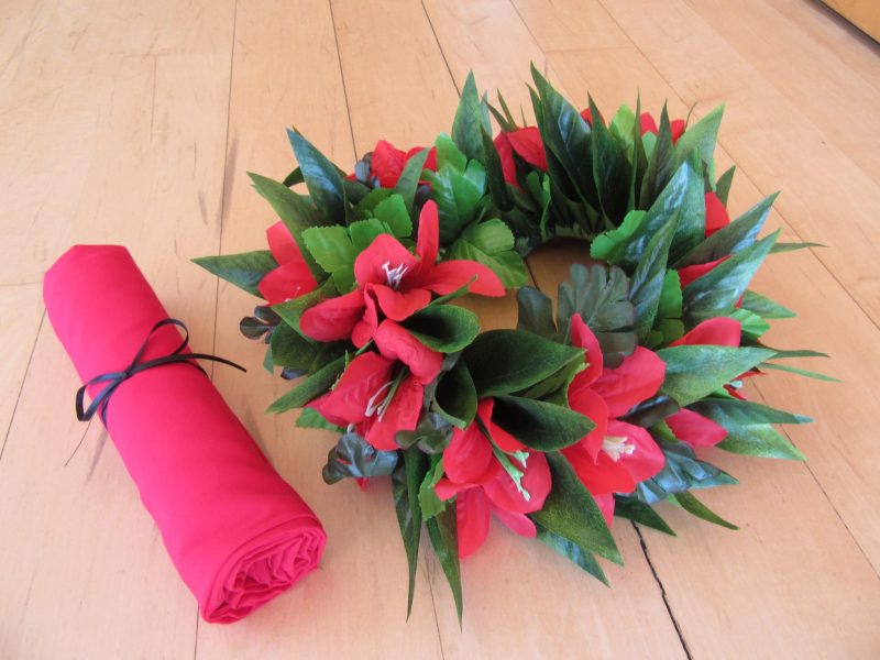 VESTUARIO PARA DANZAS POLINESIAS