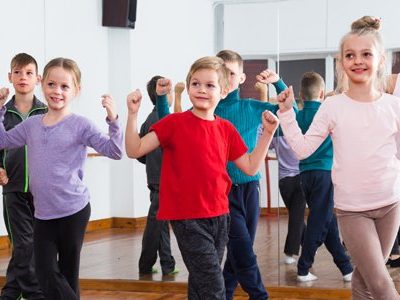 SE NECESITA PROFESOR/A DANZA - Mallorca